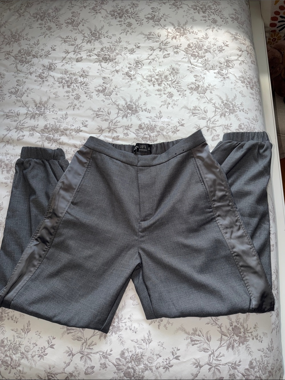 Womens Gray Jogger-Style Dress Pants